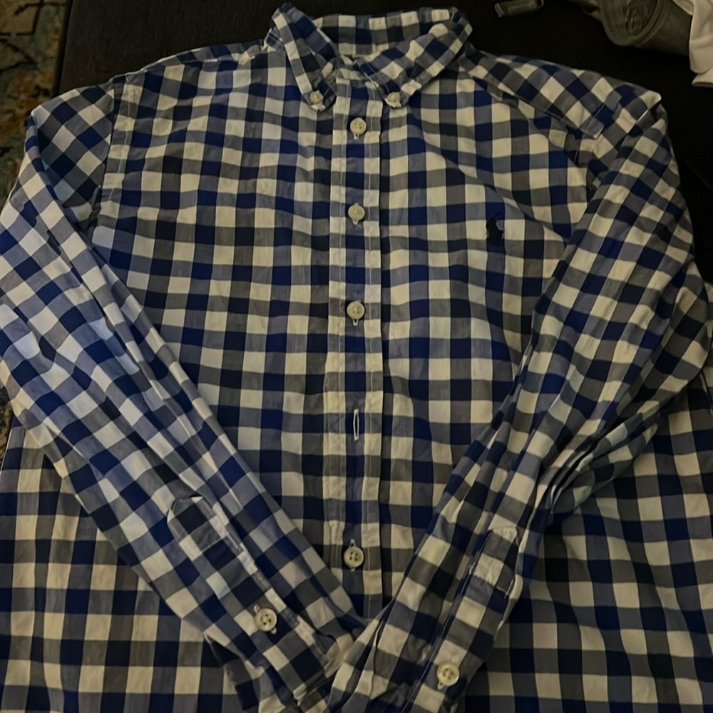 Ralph Lauren boys blue and white checkered button down long sleeve shirt. M10/12